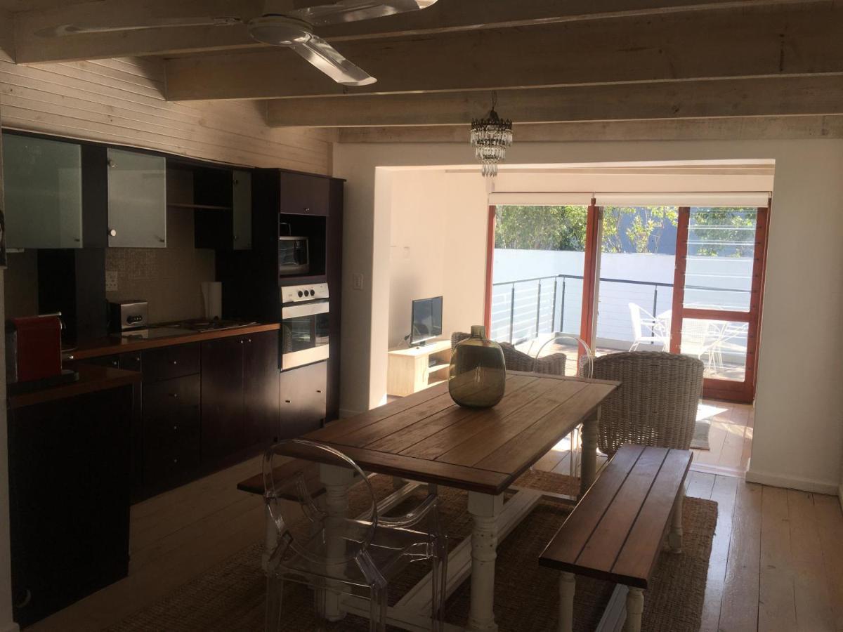 Appartamento di 270 m² con 2 camera Città del Capo Esterno foto